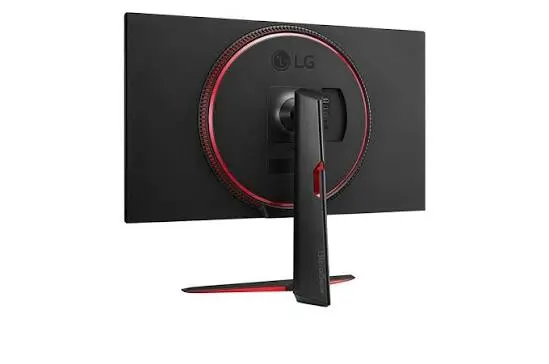 مستعمل LG UltraGear 32GN550-B شاشة ألعاب 32 بوصة FHD 165Hz أسود مطفي — ممتاز — view 4