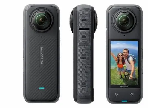 Used Insta360 X4 2.29-inch Touchscreen, microSD Card, Black, 8K 30fps 360° Video, Up to 72 MP (360°) Photos, 2290 mAh, Up to 10 m without a Dive Case, FlowState Stabilization — Like New — view 3