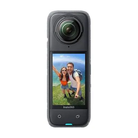 Used Insta360 X4 2.29-inch Touchscreen, microSD Card, Black, 8K 30fps 360° Video, Up to 72 MP (360°) Photos, 2290 mAh, Up to 10 m without a Dive Case, FlowState Stabilization — Like New